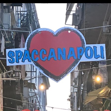 La Casa Di Patta A Spaccanapoli Luaran gambar