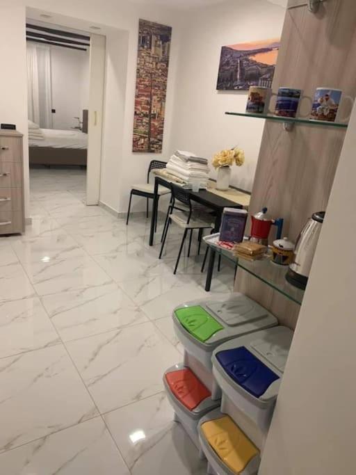 La Casa Di Patta A Spaccanapoli Luaran gambar