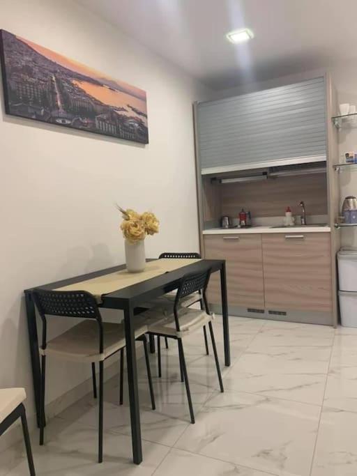 La Casa Di Patta A Spaccanapoli Luaran gambar
